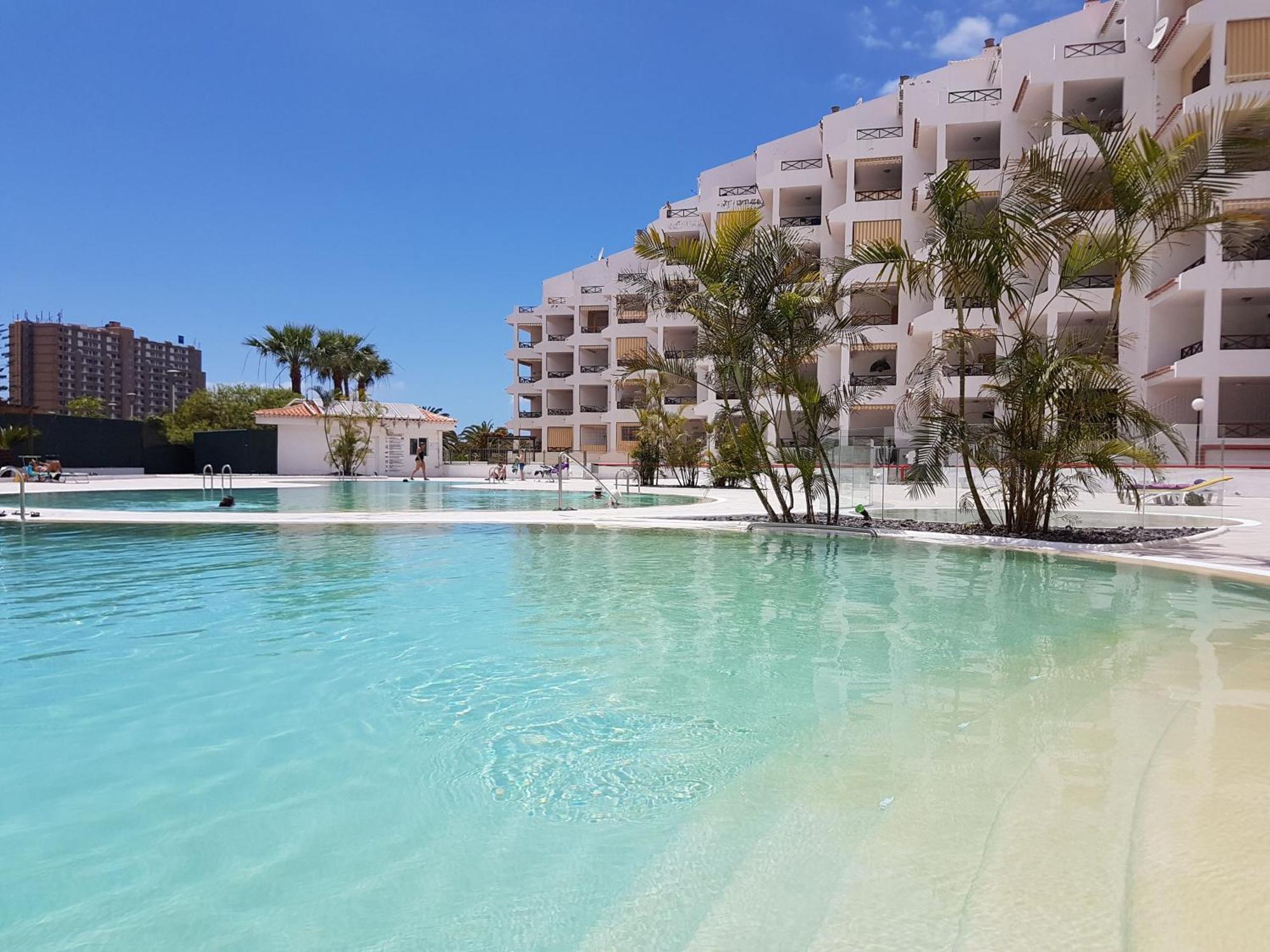 Apartment Mit Beheiztem Gemeinsamem Pool *